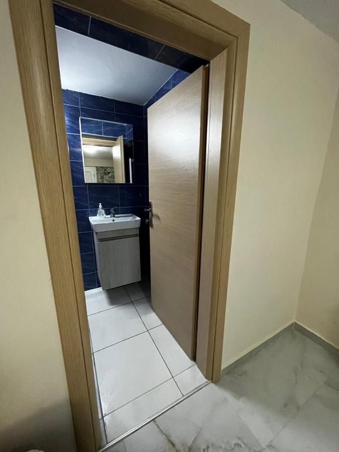 Jenny'S Apartments אגיה טריאדה מראה חיצוני תמונה